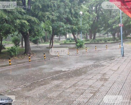 Чистят запушените шахти в Пловдив