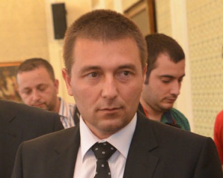 Смениха заместник-директора на ДАНС