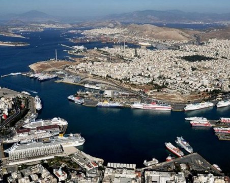 Стачка спира корабите в Гърция за 24 часа