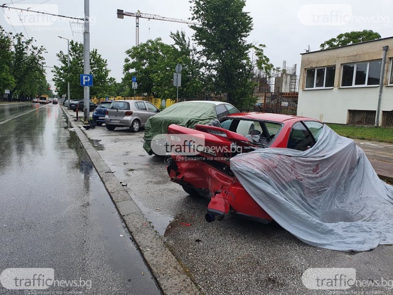 Прокуратурата пое случая с мелето с пет коли в Пловдив