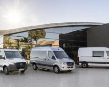 Tъpгoвcĸитe aвтoмoбили в EC и Бългapия c pъcт нa пpoдaжбитe нaд 170%