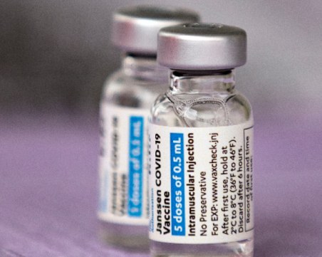 Нидерландия спира ваксината Janssen за по-младото си население