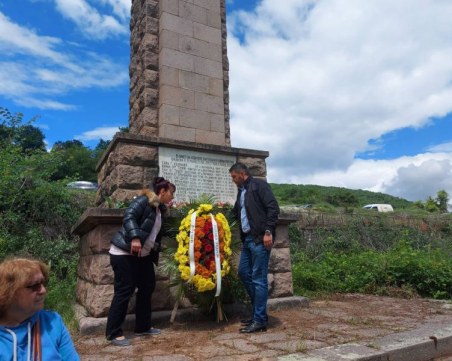 В Деня на Ботев: Откриха паметник на революционера в Цалапица