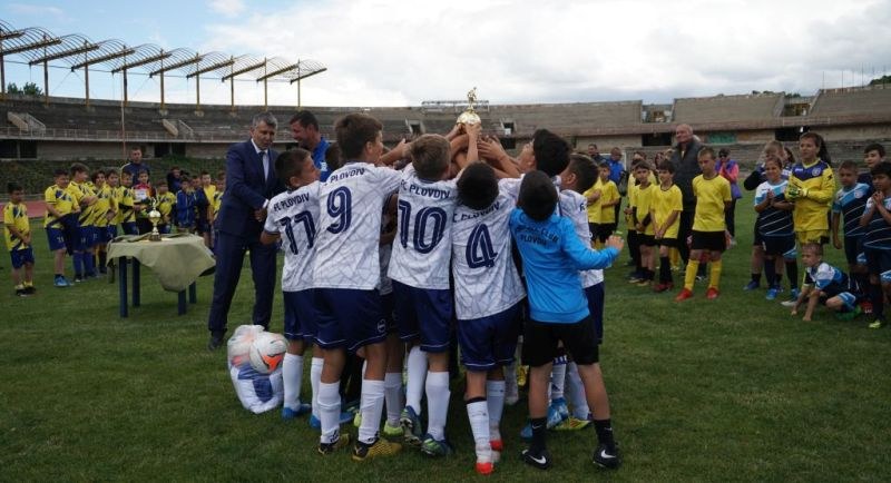 Отборът на ФК Пловдив 2015 спечели детския футболен турнир за Купата на АБФ