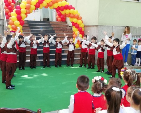 С бляскаво тържество ДГ 