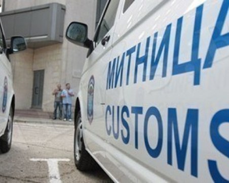 Спипаха натъпкан със злато за над 100 000лв. турски автобус