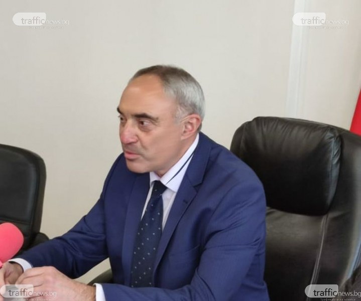 Ангел Стоев: Недопустимо е отстраненият кмет на Калояново да ходи на работа