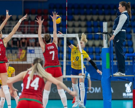 Женският национален отбор по волейбол за първи път с домакинство в Пловдив днес