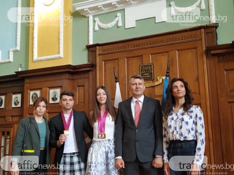 Пловдивската аеробика донесе първа световна титла на България от 17 години