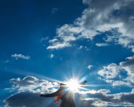 Слънцето ще бъде придружено с облаци днес в Пловдив