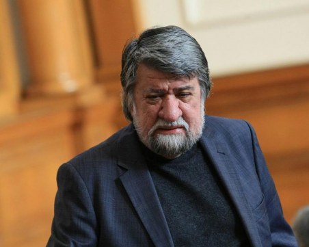 Вежди Рашидов се отказва от депутатско място