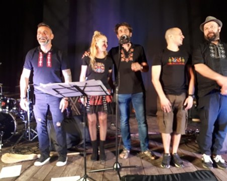 Как Бог рок се превърна в Бай рок