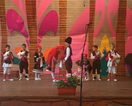 Първа награда в Широка лъка спечелиха малките танцьори от ДГ 