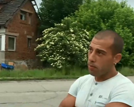 Бащата на хвърленото през тераса бебе: Жена ми се справяше трудно