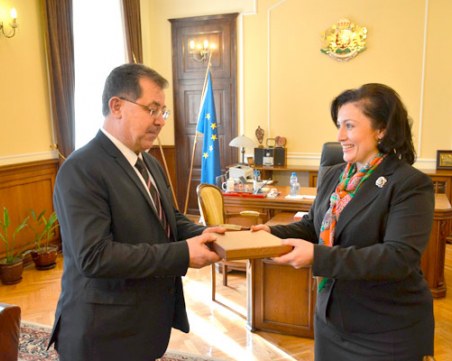 Министърът на земеделието: Много проекти изостават, голяма част от бюджета е изчерпан