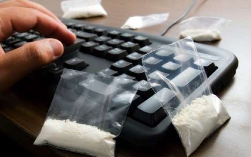 Доклад на ЕС: Търговията с наркотици се е преместила онлайн