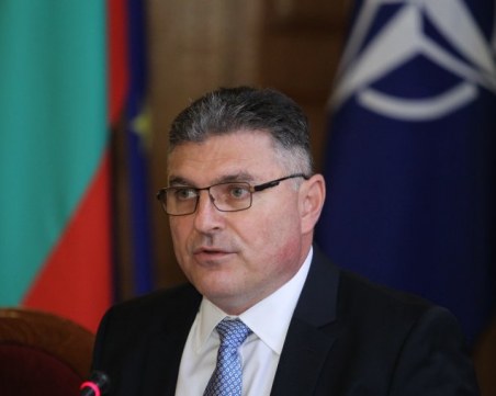 Панайотов: Майор Терзиев е загинал при инцидента, имаме четири дни да намерим черната кутия