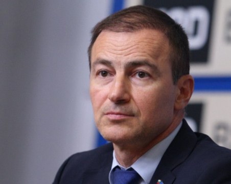 Андрей Ковачев: Нелогично е, че тестовете за антитела не влизат в здравния сертификат