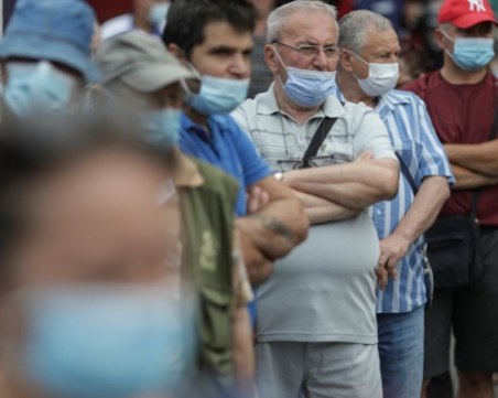 Безплатни кебапчета за всеки ваксиниран в Букурещ