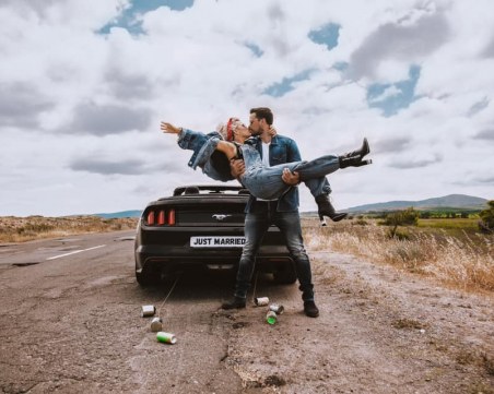 Поли Генова се омъжи