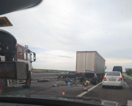 Тежка катастрофа затвори магистралата в участъка Пловдив – Чирпан