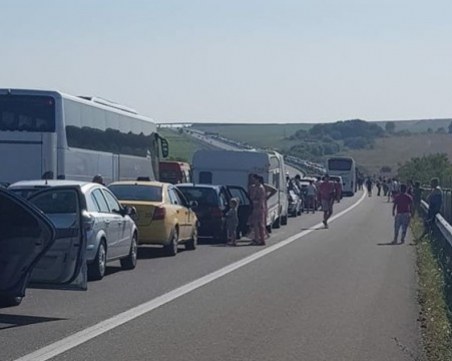 Две катастрофи на АМ 