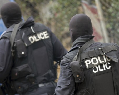 Мъж е намерен мъртъв в Смолян, бил наръган с кухненски нож