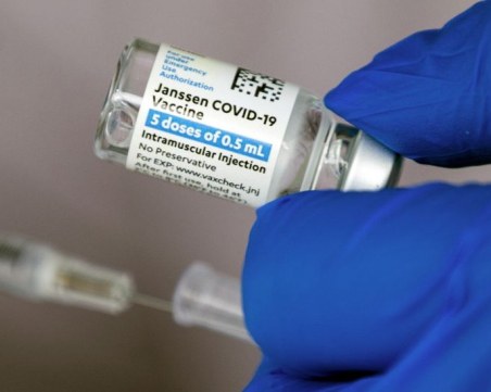 Милиони дози от ваксината на 