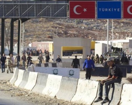 Арестувха обвинен в тероризъм мъж на турската граница