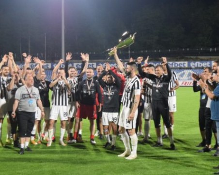 Локо стартира подготовка за новия сезон утре