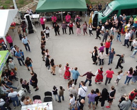 Велосъстезание, футболен турнир и много музика в Кадиево