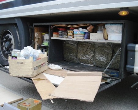 Задържаха турски гражданин за трафик на марихуана и кокаин през Дунав мост