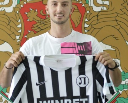 Локомотив обяви първото си лятно попълнение