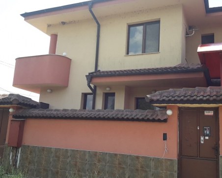 НАП-Пловдив пуска на търг луксозна къща с басейн