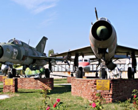 Търсят 13 млн. лева, за да преместят Музея на авиацията в Пловдив