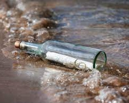 Писмо в бутилка пътува от Род Айлънд до Португалия