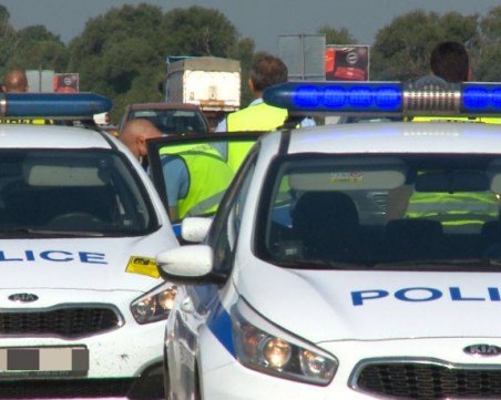 Акция в Пазарджик! Проверяват товарни камиони и заложни къщи
