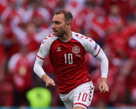 Оперираха Кристиан Ериксен