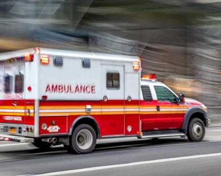 Човек загина при рухване на строящо се училище в Белгия