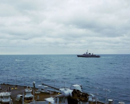 Отново спряха търсенето на черната кутия на падналия МиГ-29