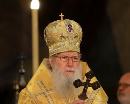 Състоянието на патриарх Неофит се подобрява