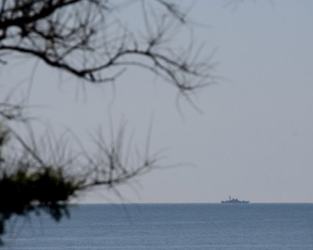 Продължават действият по локализирането на черната кутия на падналия МиГ-29