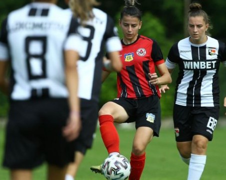 ЖФК Локомотив с трета загуба в първенството