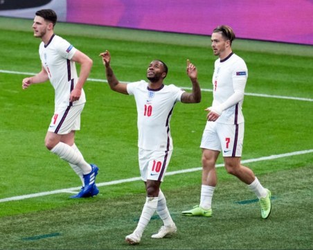 Икономична Англия спечели групата си