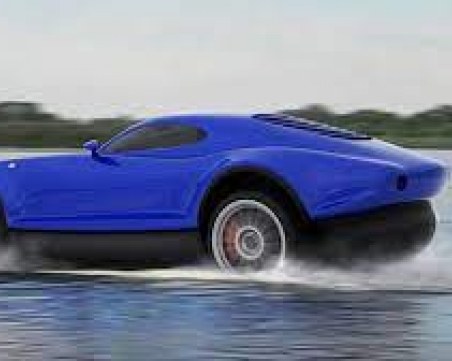 Иновация: Създадоха кола, която се движи по вода