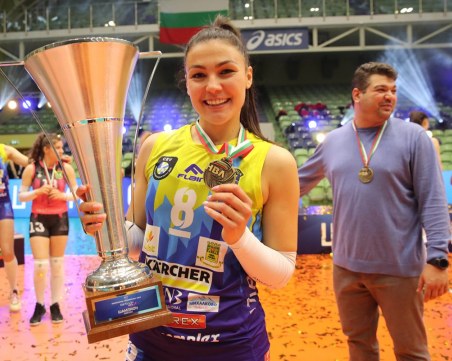 Капитанката на Марица ще играе в Румъния