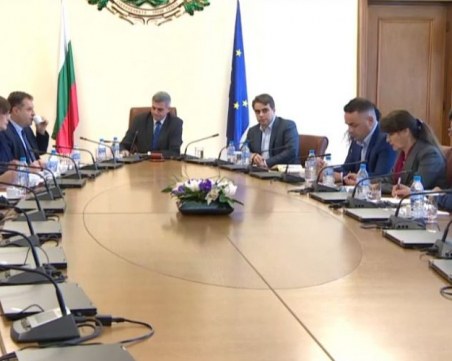 Общините поискаха 5 млн. лв. от кабинета за здравни мерки по изборите