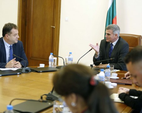 Стефан Янев: Макар кабинетът да е служебен, има амбицията за законови промени