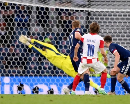 Лука Модрич с още едно постижение след страхотния гол срещу Шотландия