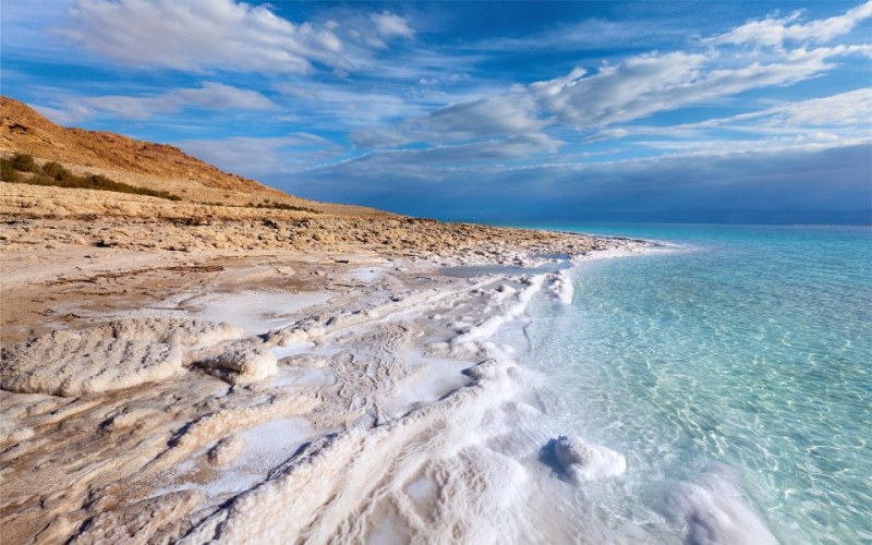 Учени намериха в Мъртво море минерал, откриван досега само в метеорити